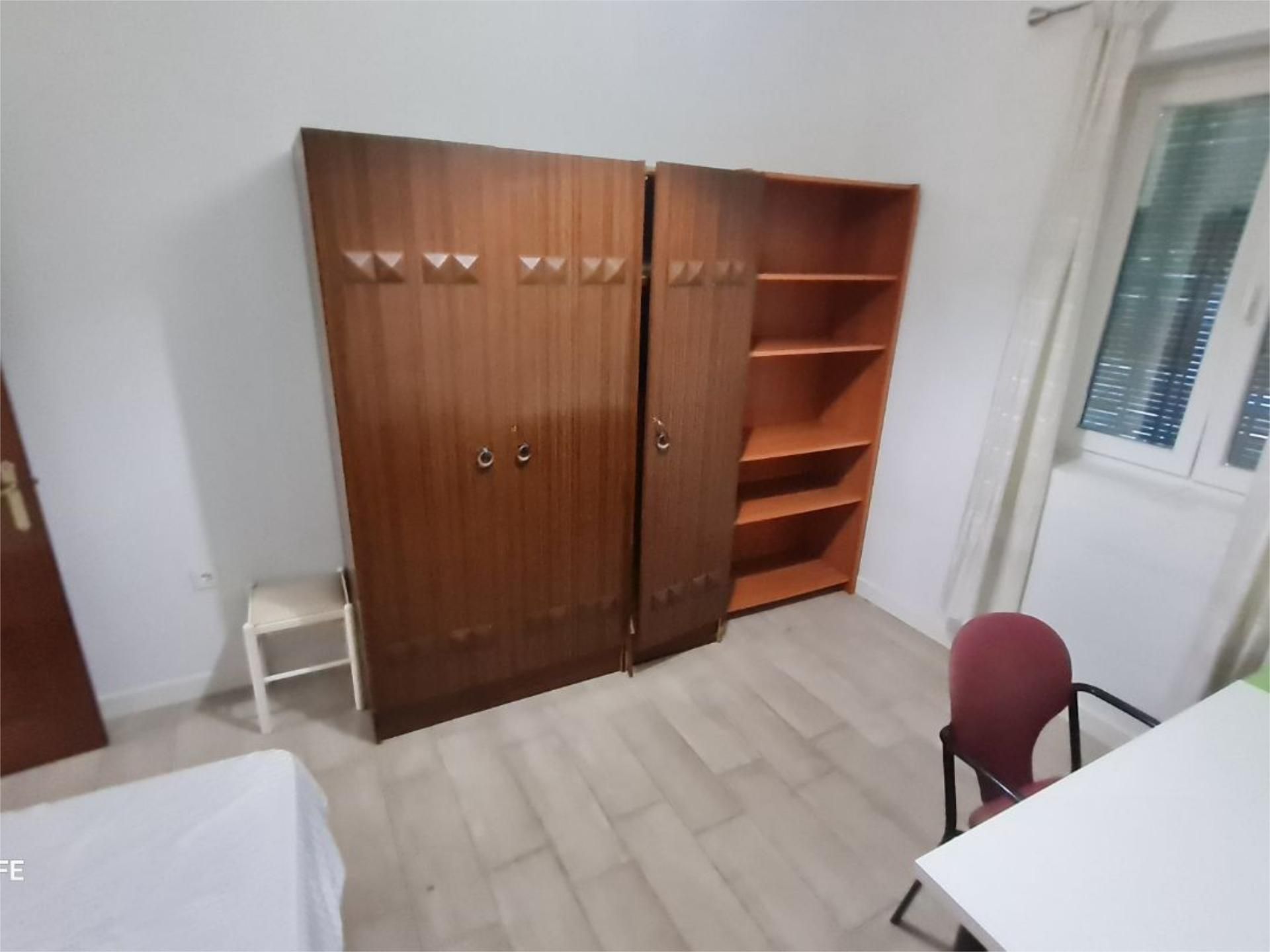 Piso en  Calle Infanta Doña María 4 - Foto 8