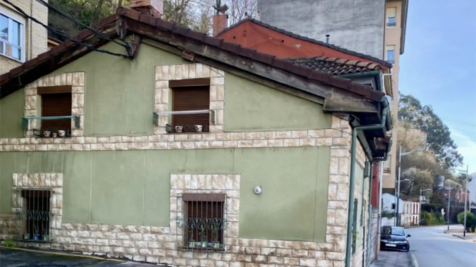 Chalet en  Plaza la Constitución 4 - Foto 2