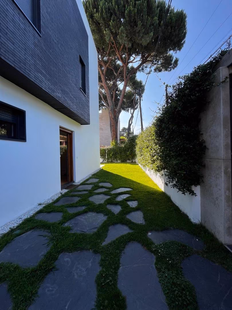 Casa adosada en  Avenida de la Victoria 67 - Foto 3