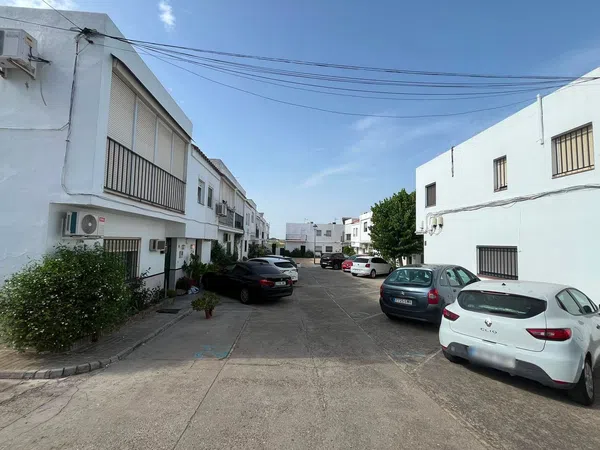 Chalet pareado en Urbanización Nuestra Señora del Prado, 19, Ramal de Espartinas, Ramal de Espartinas - Foto 3