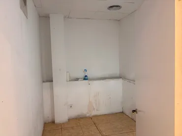 Local comercial en Esplugues de Llobregat - Foto 10