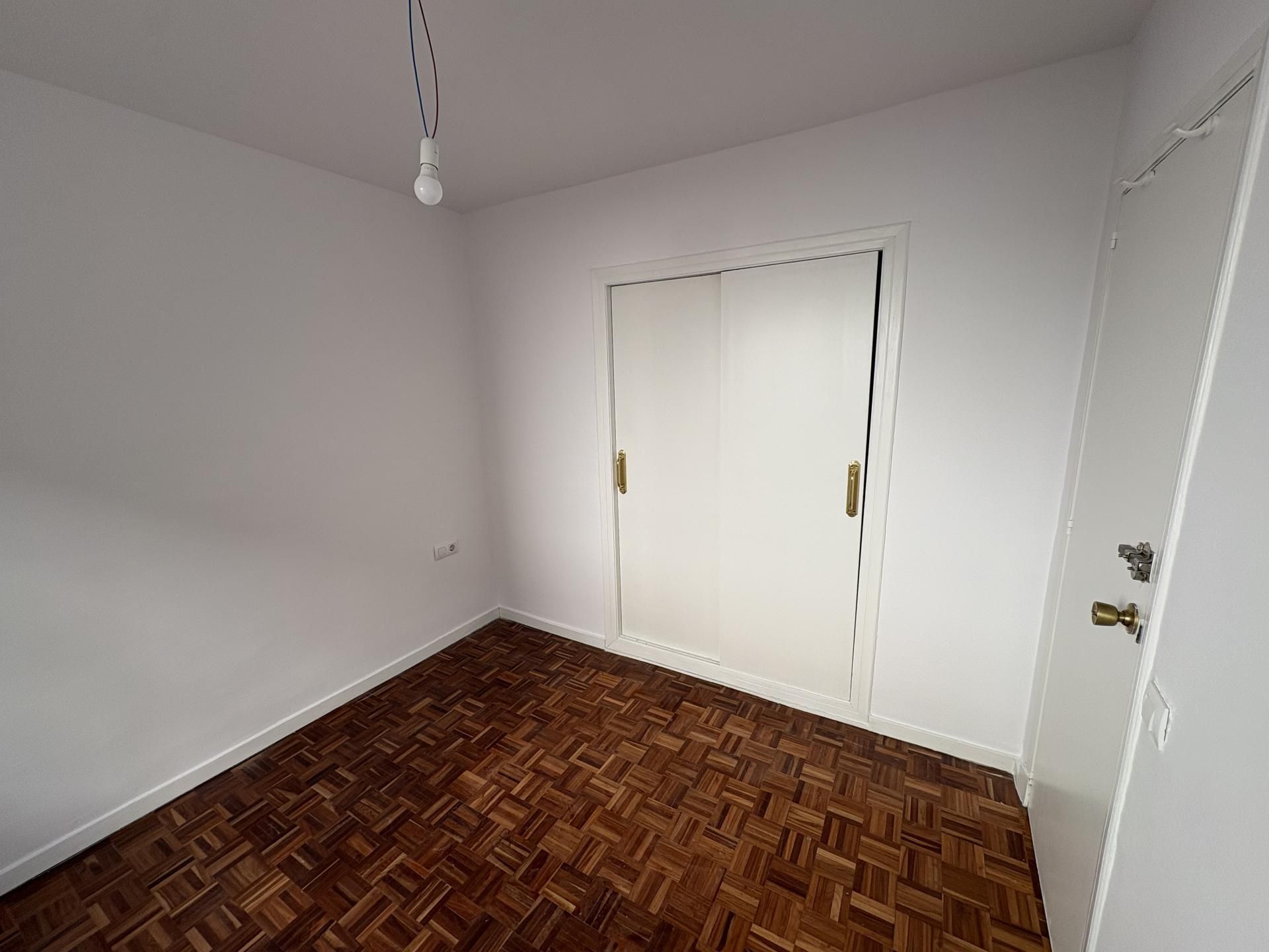 Piso en  Calle Abad Gordillo 16 - Foto 4