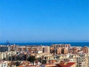 Piso en Avenida Andalucía - Foto 3