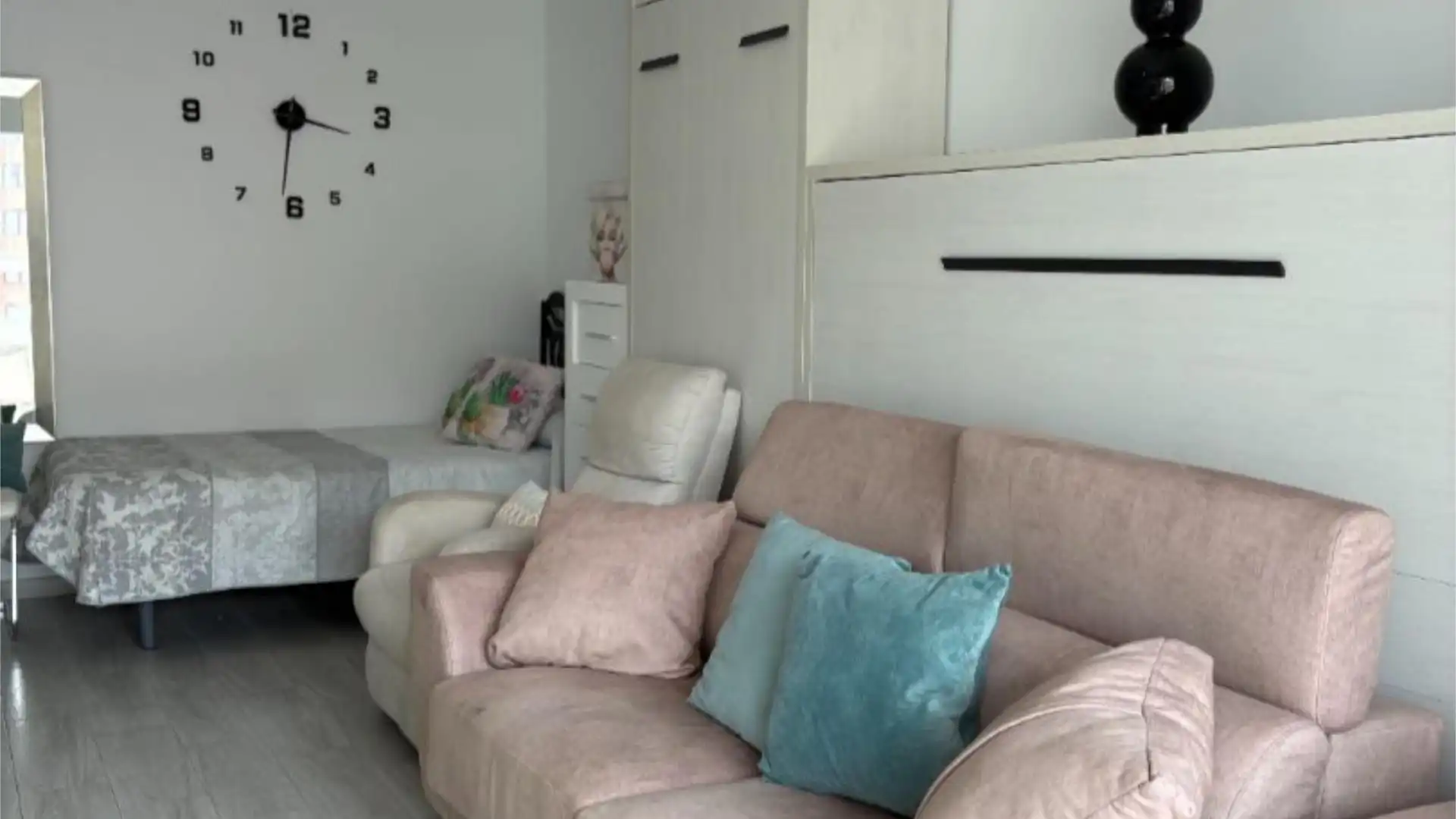 Piso en  Calle Lamo de Espinosa 8 - Foto 5