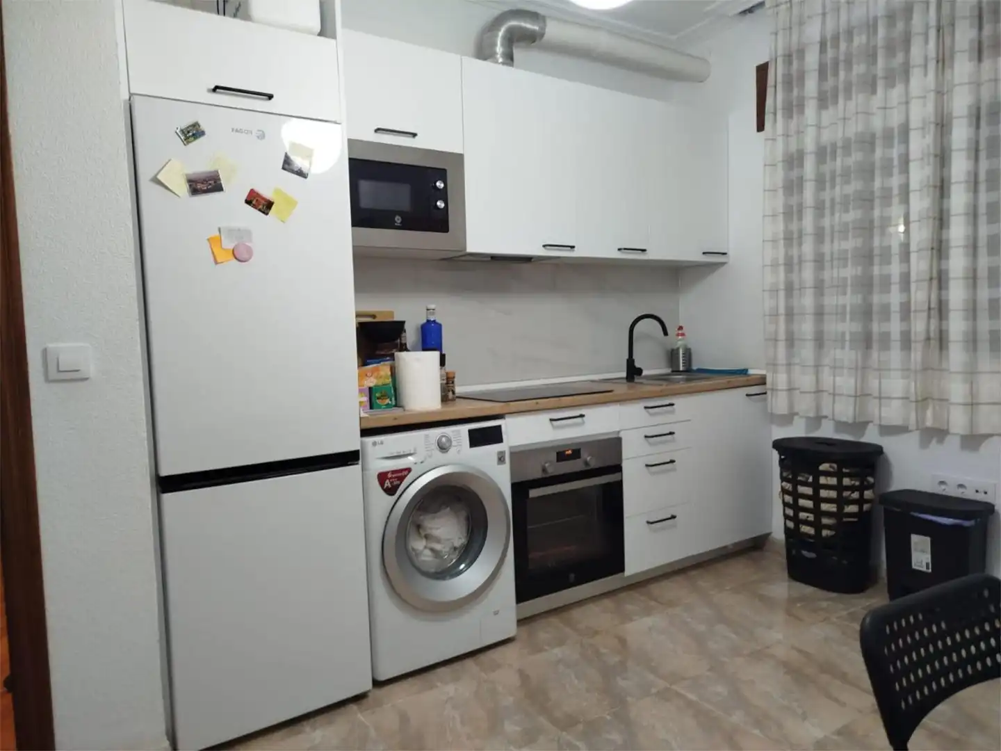 Chalet en  Avenida Rocío Durcal 9 - Foto 3