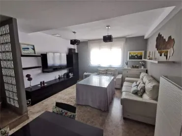 Chalet en Urbanización el Capricho de Alcolea - Foto 2