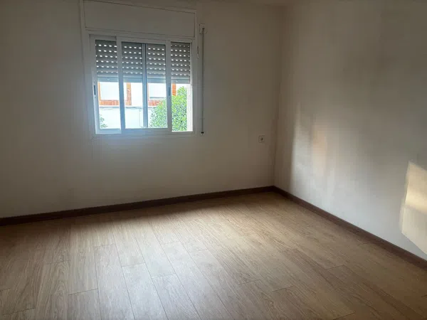 Piso en Calle de l'Escultor Martorell, 17 - Foto 4