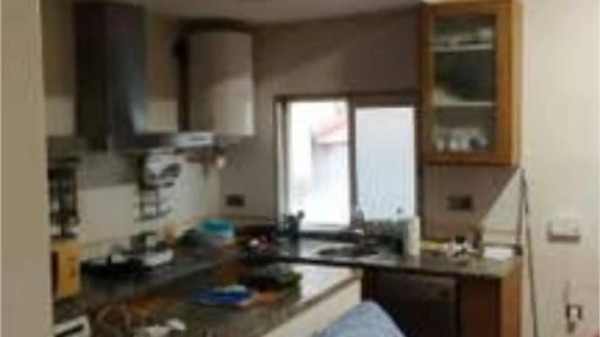 Piso en Llefia - Foto 1