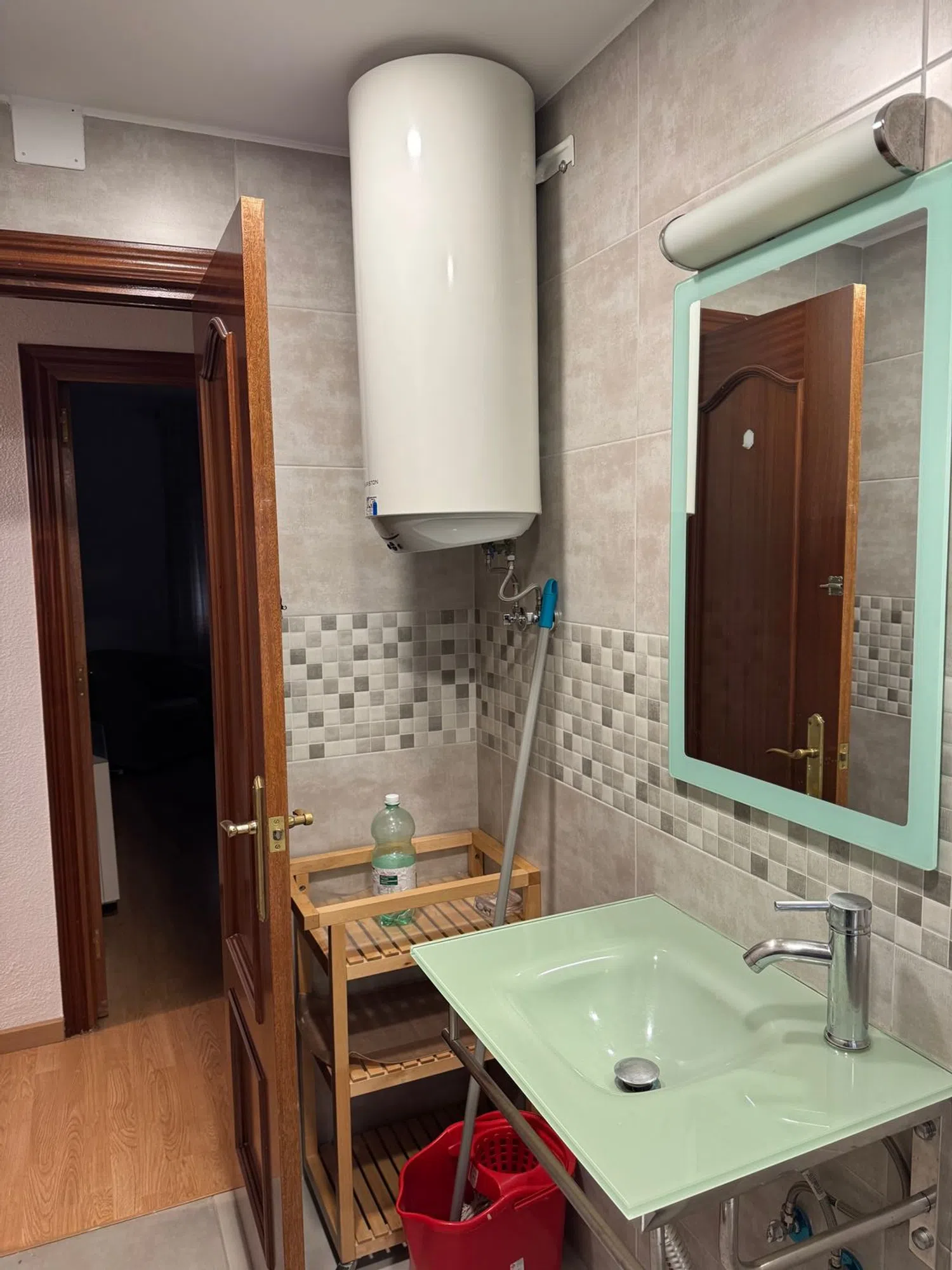 Piso en Reyes Católicos - Foto 5