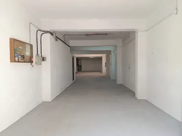 Planta baja en  Carrer del Cronista Muntaner 14 - Foto 1