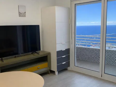 Estudio en calle Poeta Vila y Blanco, 4 - Foto 1