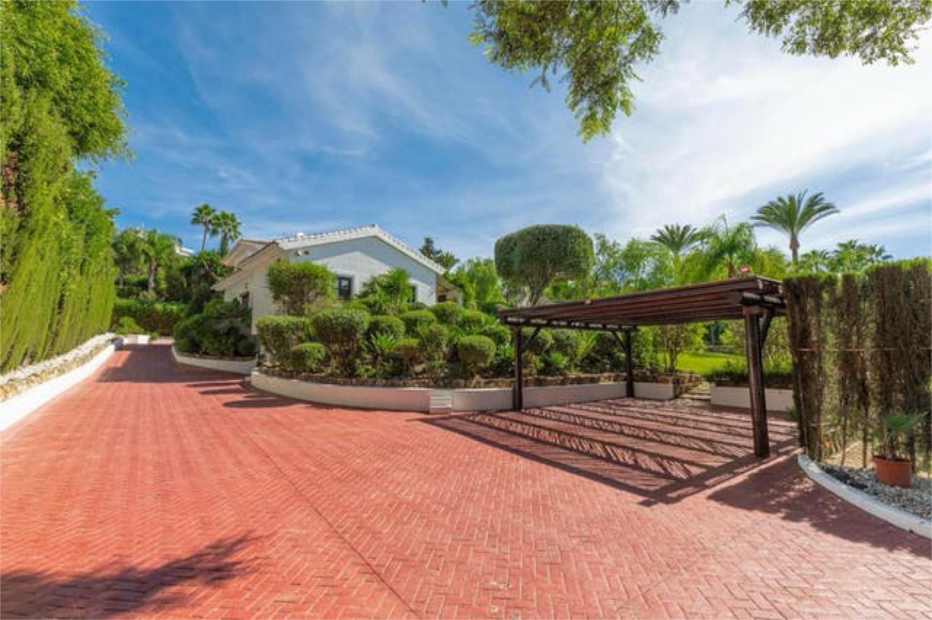 Casa adosada en Estepona - Foto 4