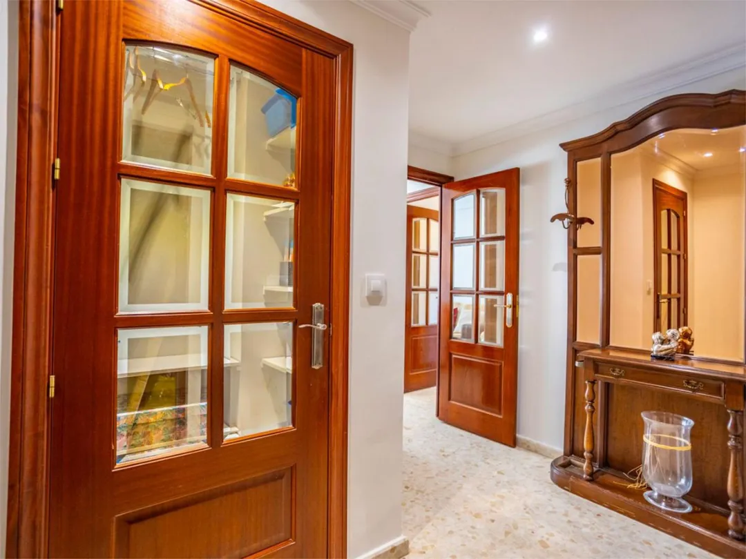 Piso en  Calle Virgen de las Torres 12