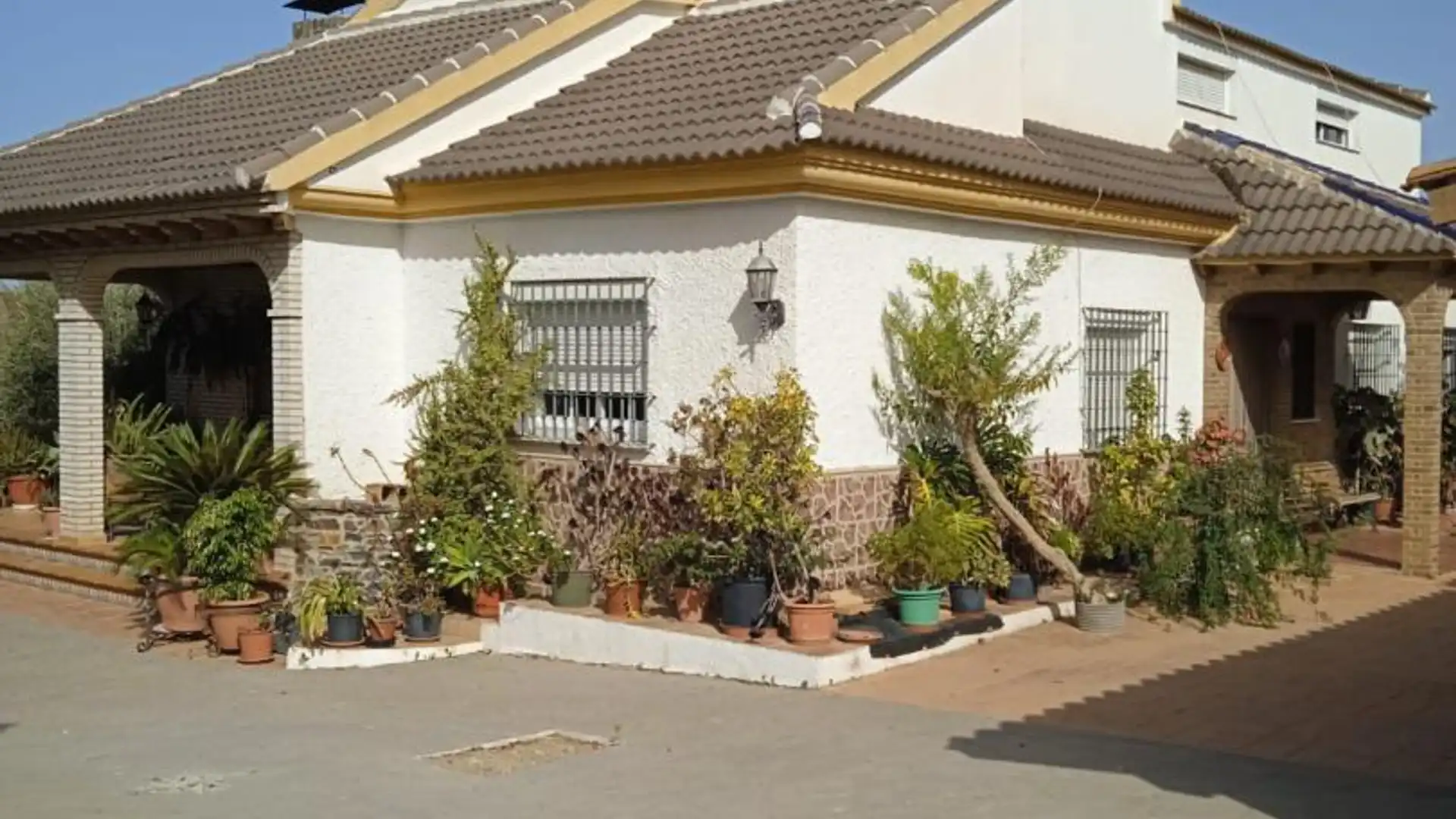 Finca rústica en  Calle Atlántida 242 - Foto 1