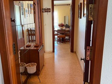 Piso en  Avinguda del Primer de Maig 1 - Foto 1