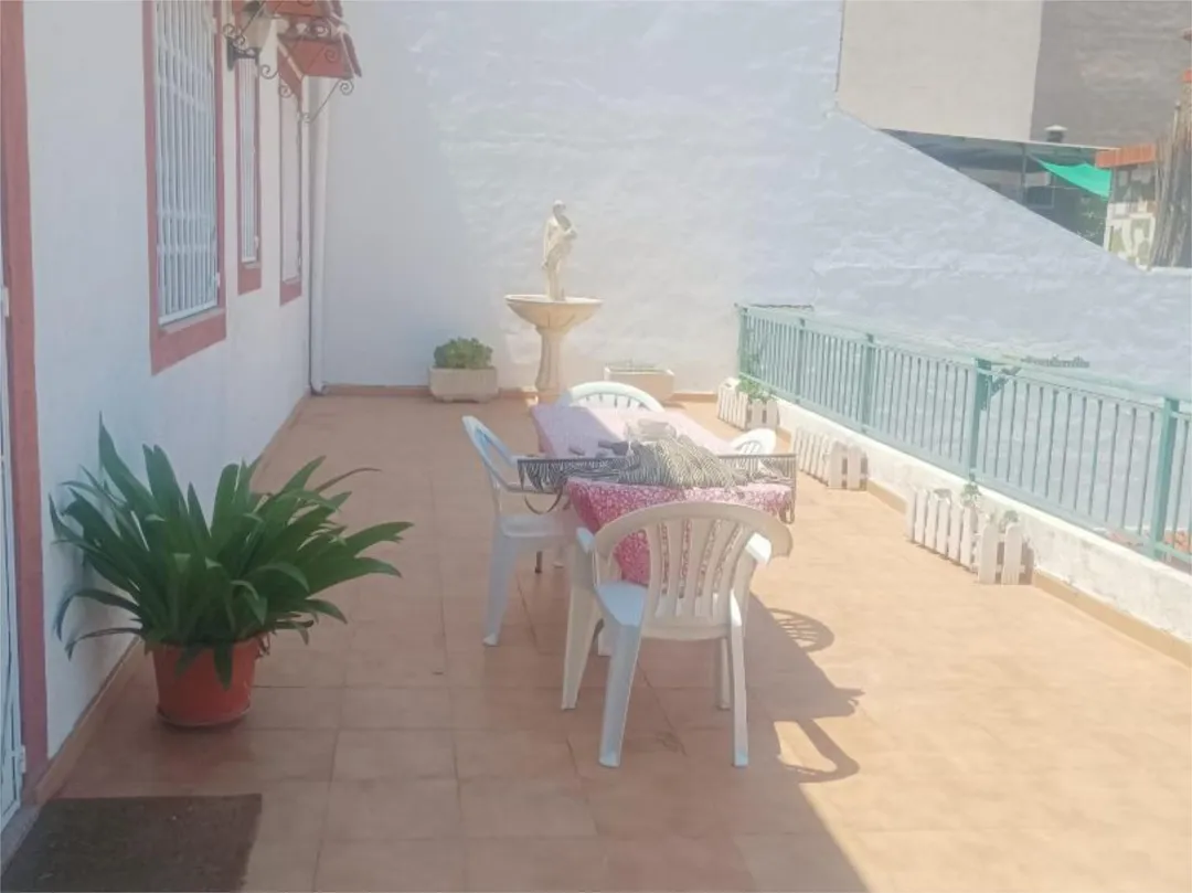 Casa adosada en  Calle Calderón de la Barca 20 - Foto 5