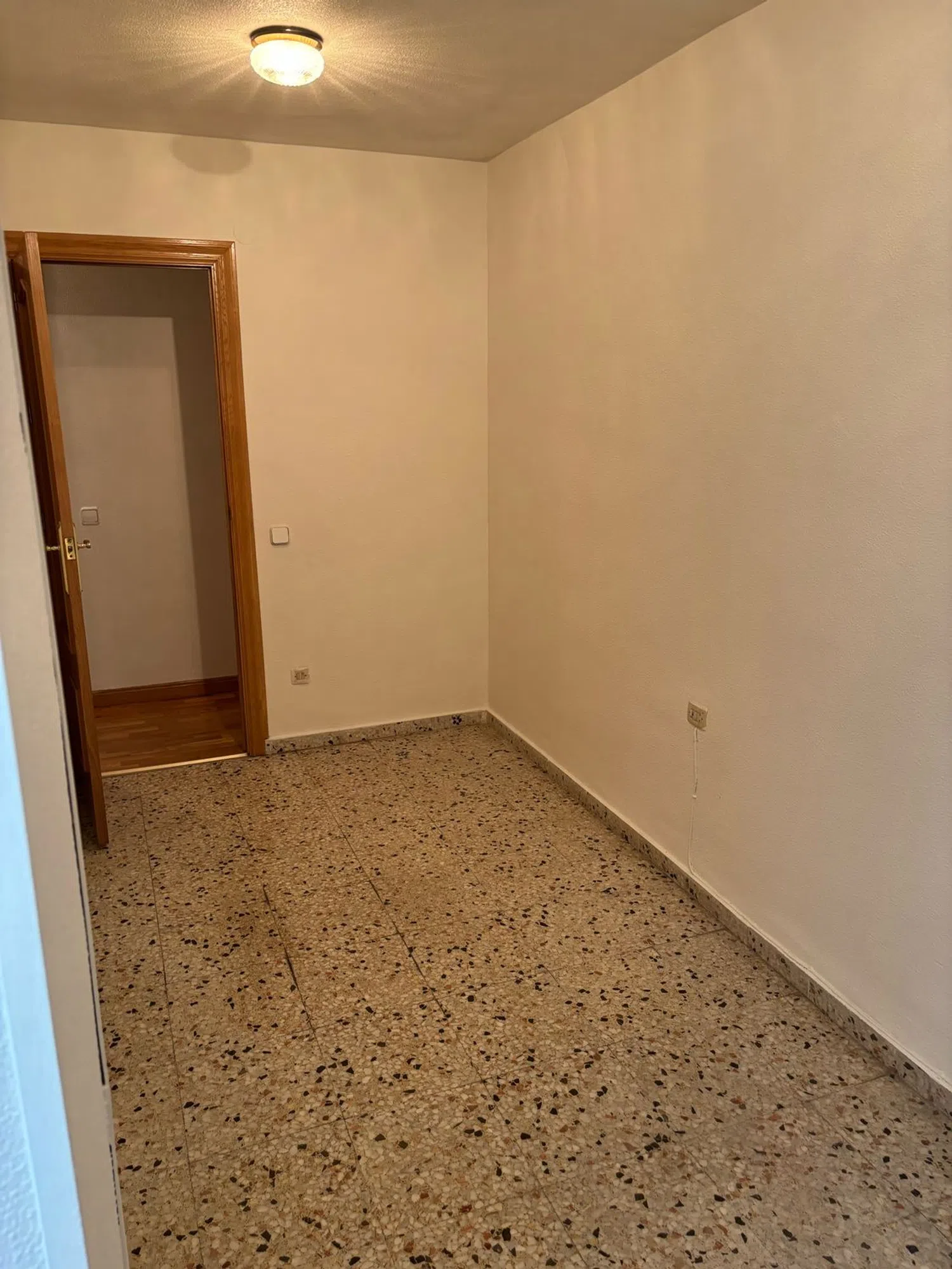 Piso en calle Jerónimo de Roda, 1 - Foto 3