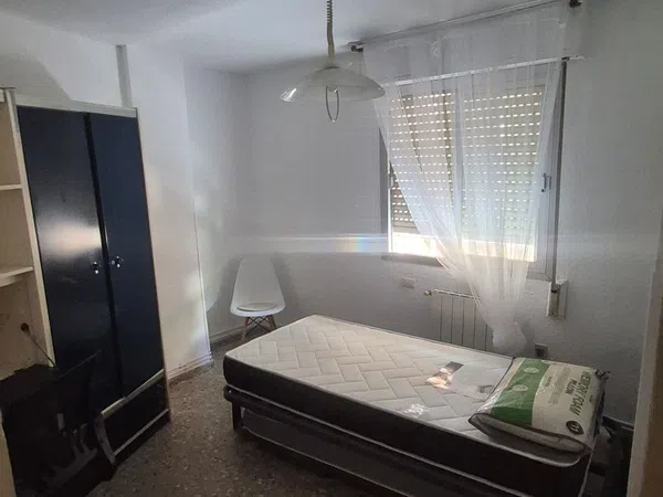 Piso en Calle Enrique Villar, 8, San Lorenzo - Foto 3