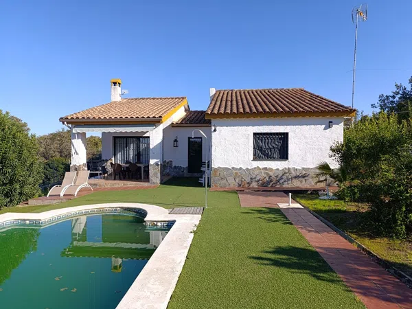 Casa o chalet independiente en Calle Montellano, 3 - Foto 1