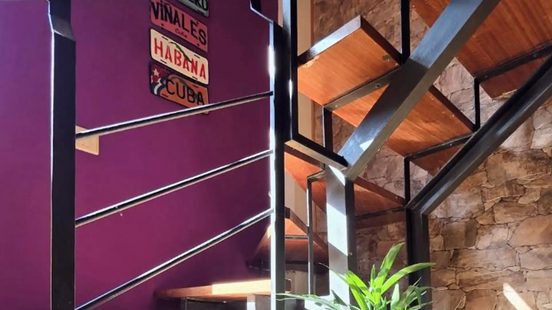 Dúplex en  Avenida Juan Carlos I 10 - Foto 2