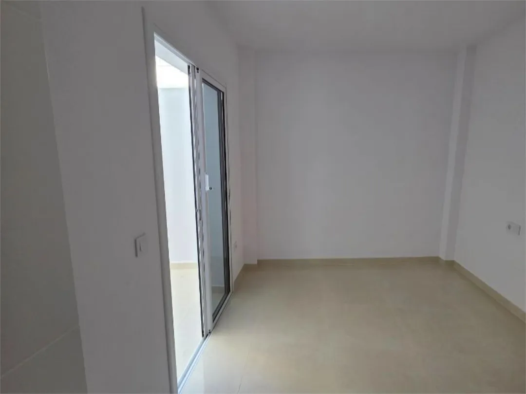 Piso en  Calle Luján Pérez 24 - Foto 12