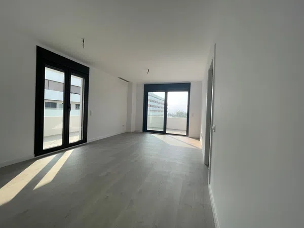 Piso en La Catalana - Foto 13