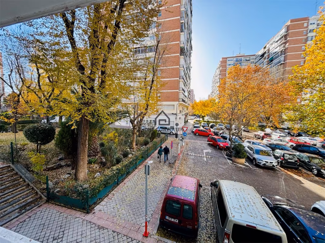 Piso en  Calle de Pobladura del Valle 38 - Foto 3