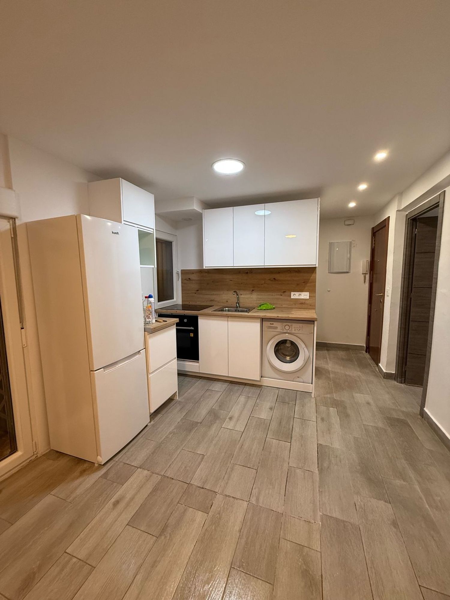 Piso en plaza de Miguel Hernández, 15