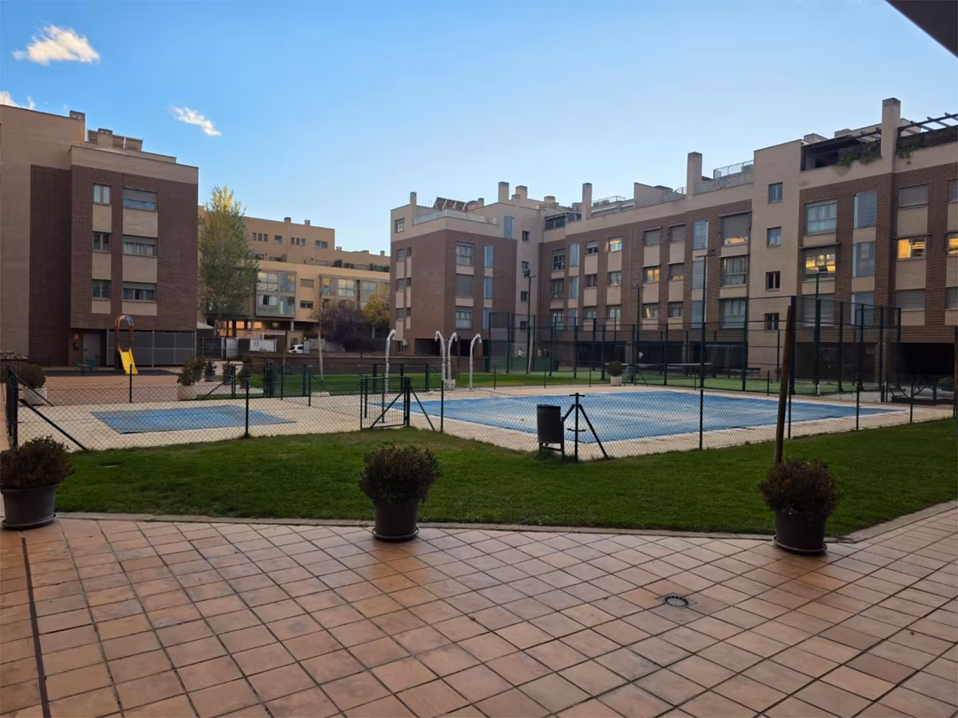 Piso en  Calle Playa de San Juan 22