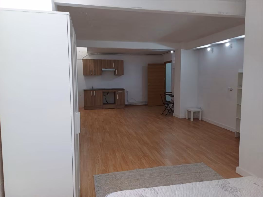 Piso en  Carrer de l'Encarnació 182 - Foto 2