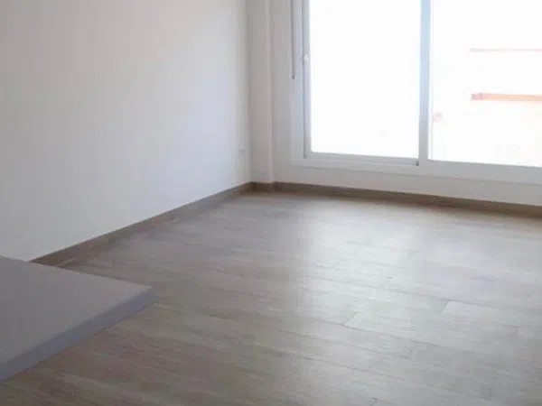 Piso en calle Luis Montoto, 117