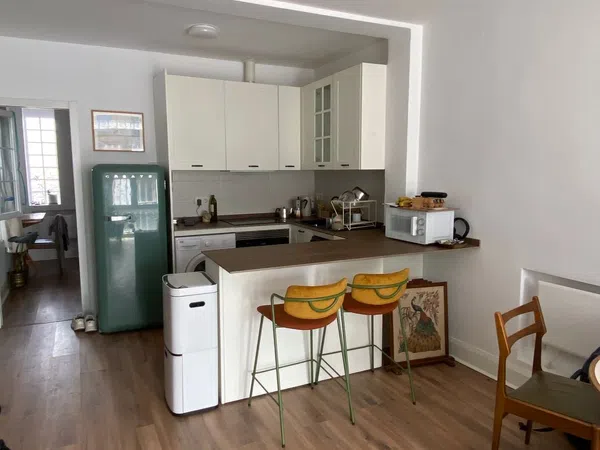 Piso en calle de Athos, 40