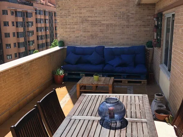 Piso en calle de Suecia, 81