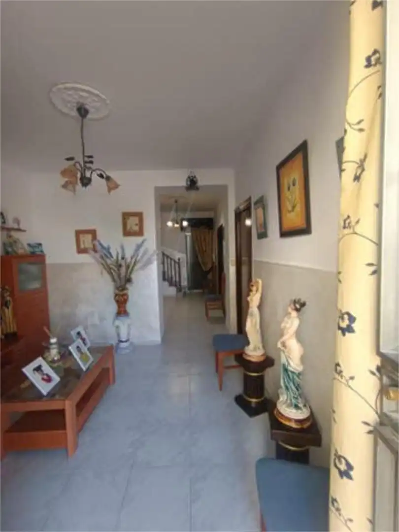 Chalet en Calle Pedro Herrera Zamora - Foto 2