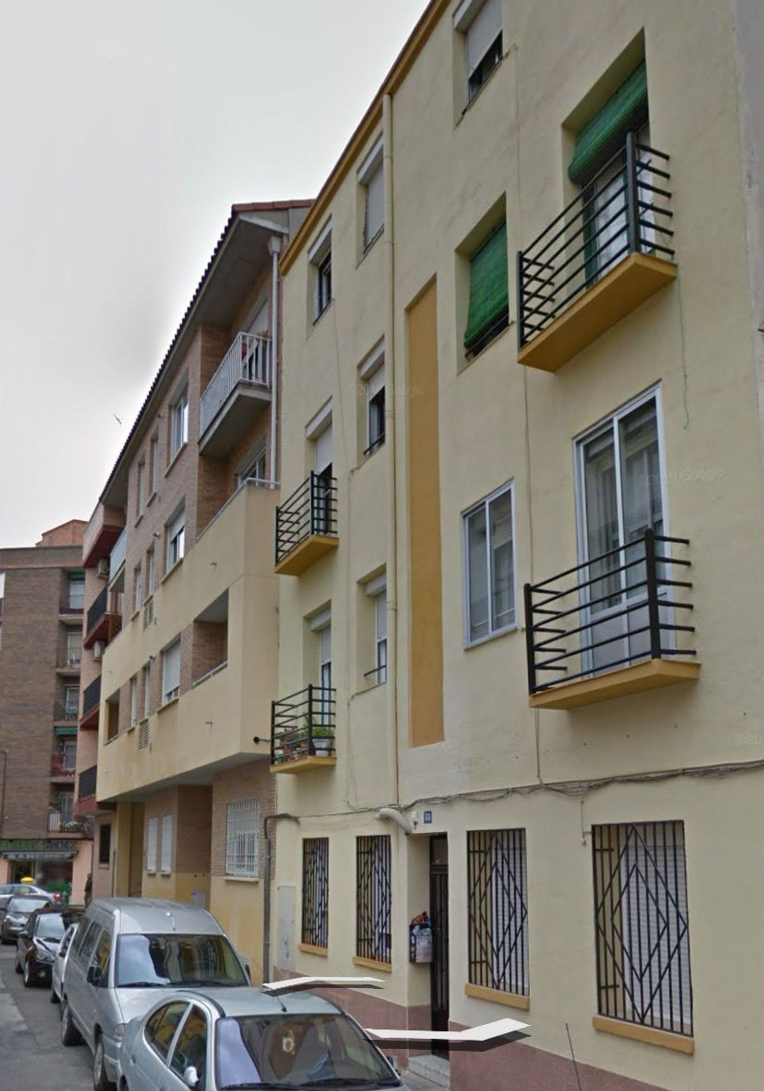 Piso en calle del Tenor Gayarre, 35 - Foto 1