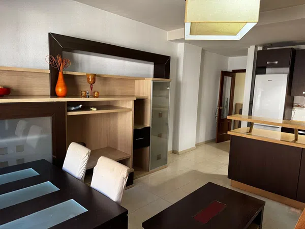 Piso en avenida Dos Hermanas, 1 - Foto 2