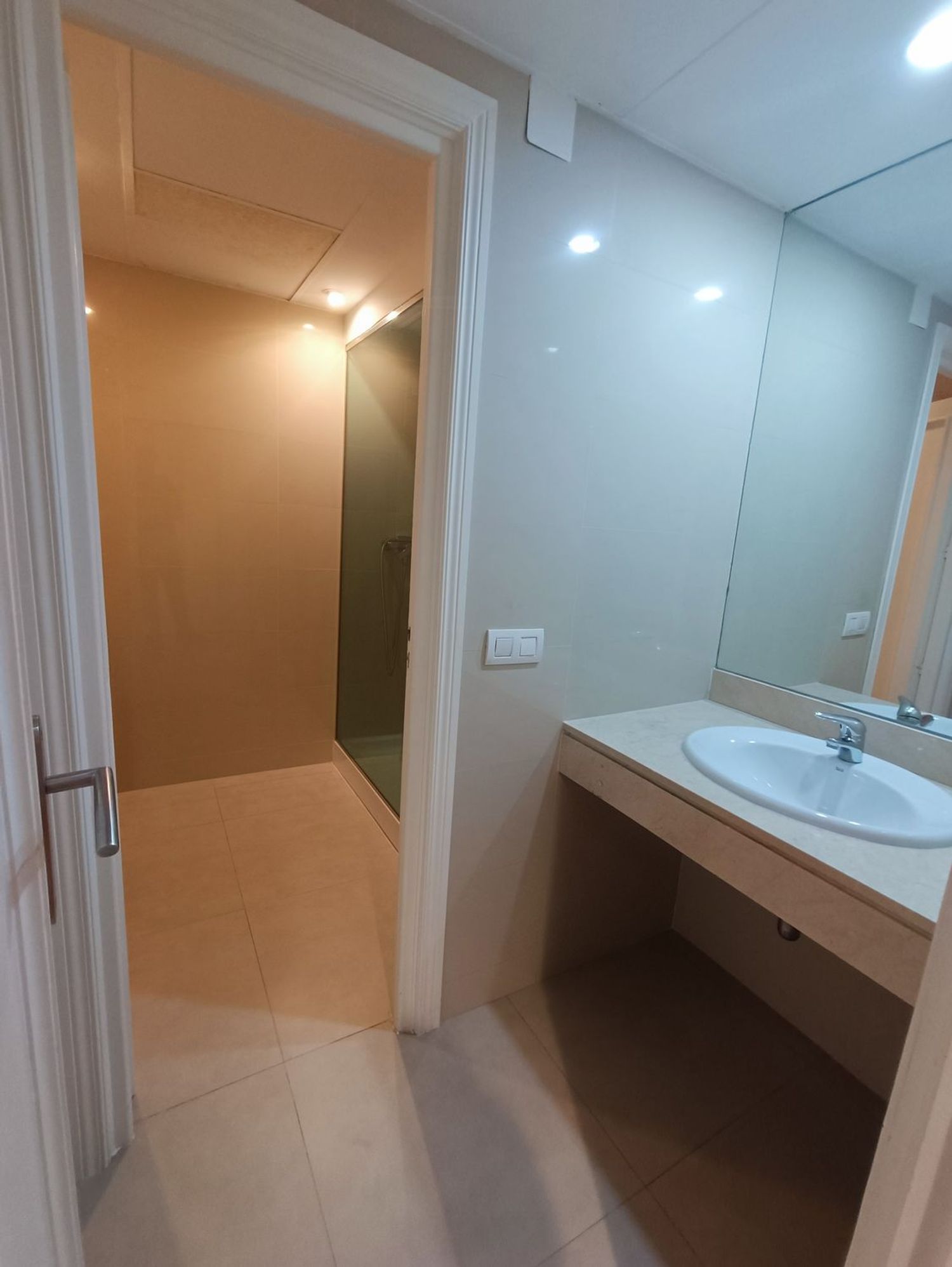 Piso en calle de Emilio Vargas, 20 - Foto 2