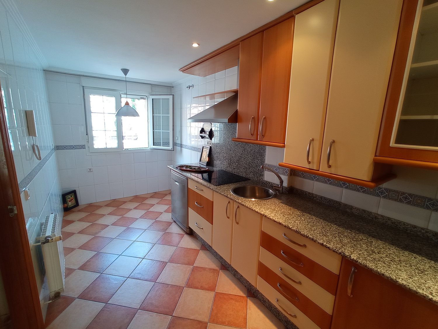 Chalet pareado en Avenida de los Arces, 8 - Foto 5