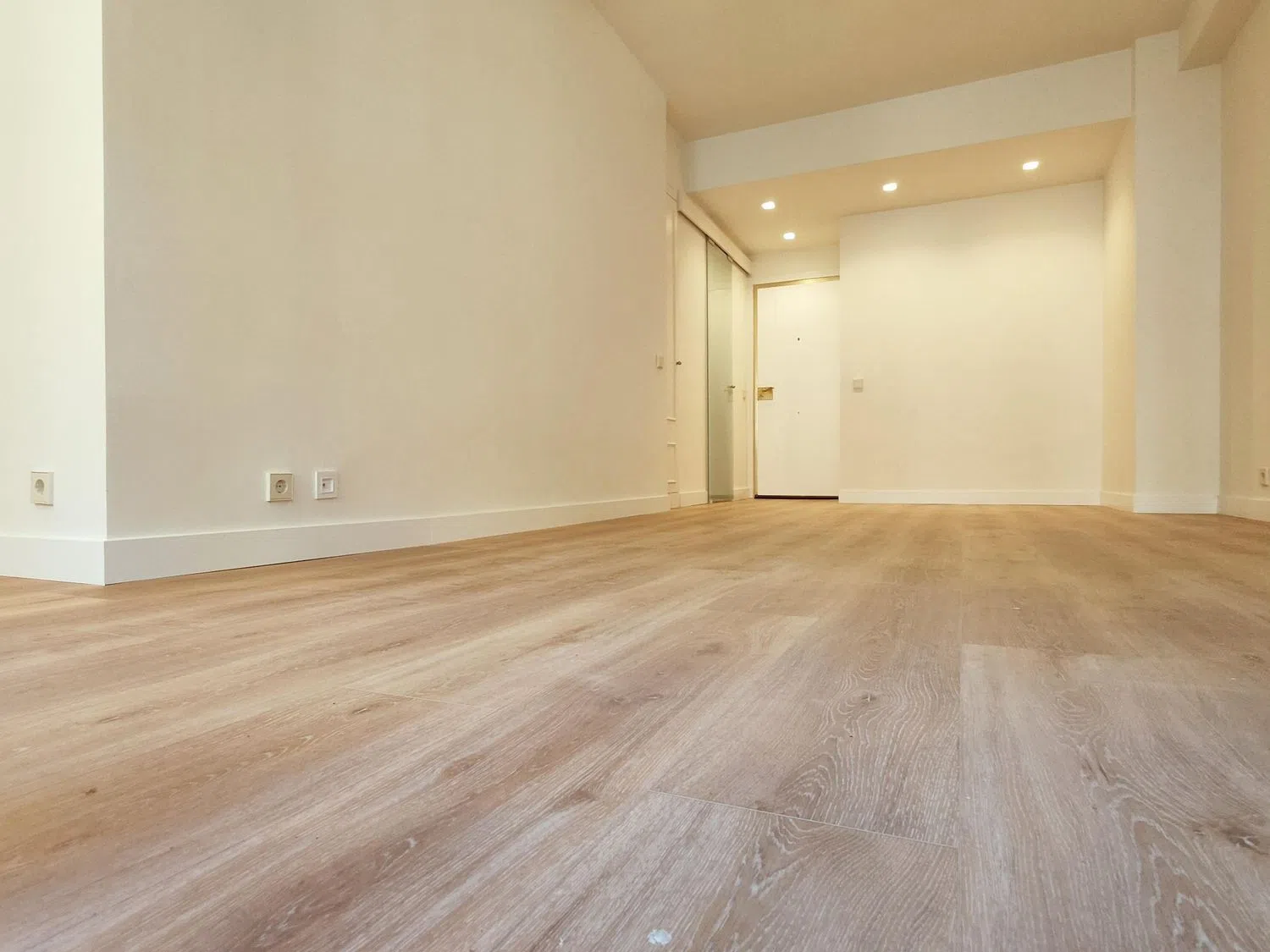 Piso en calle de Orense, 46 - Foto 2