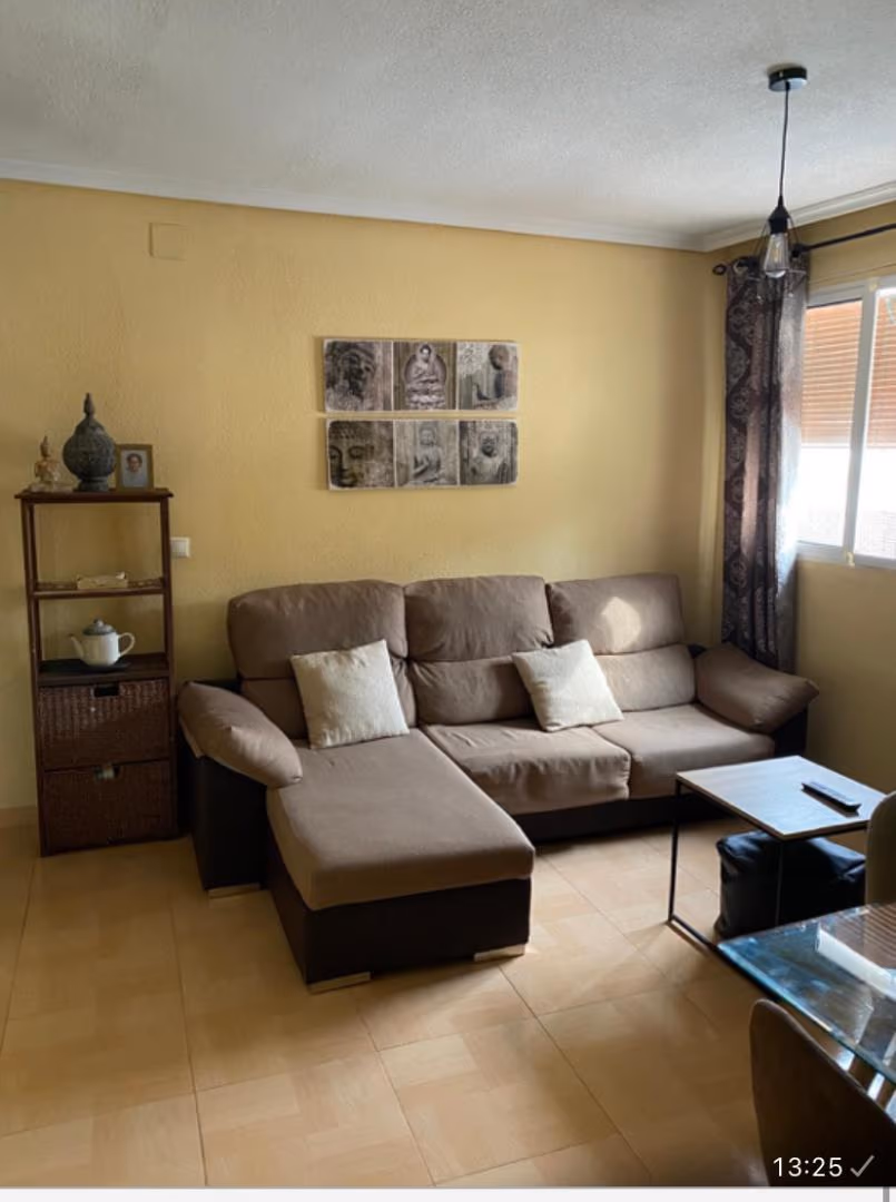 Piso en  Calle Chaparro 6