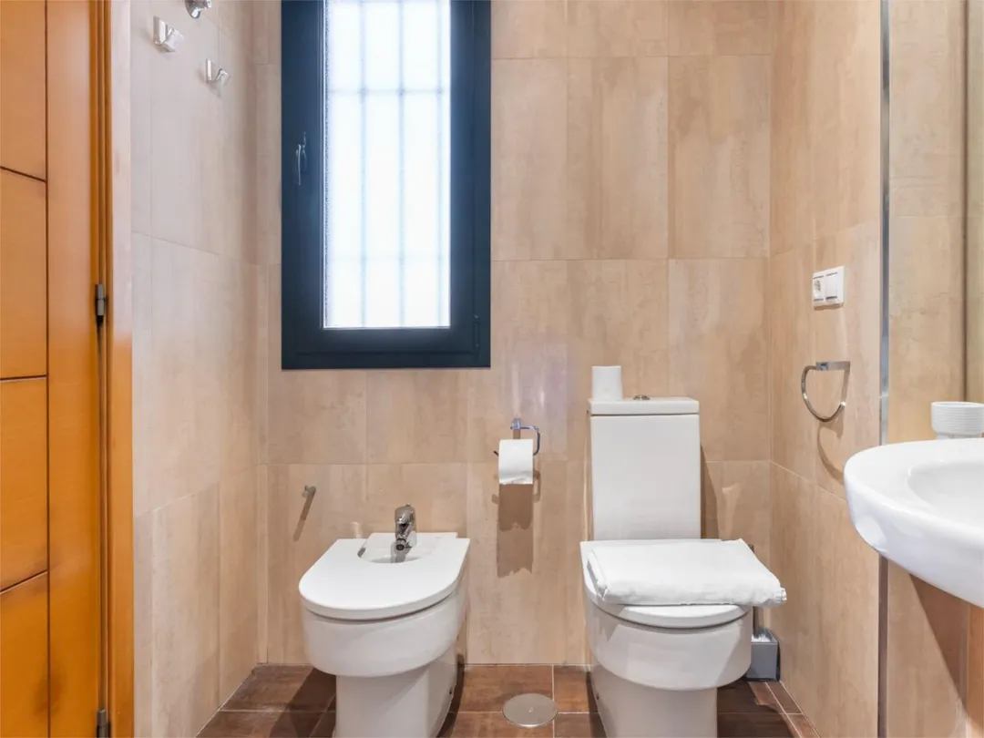 Casa adosada en  Calle Teodosio 12 - Foto 39