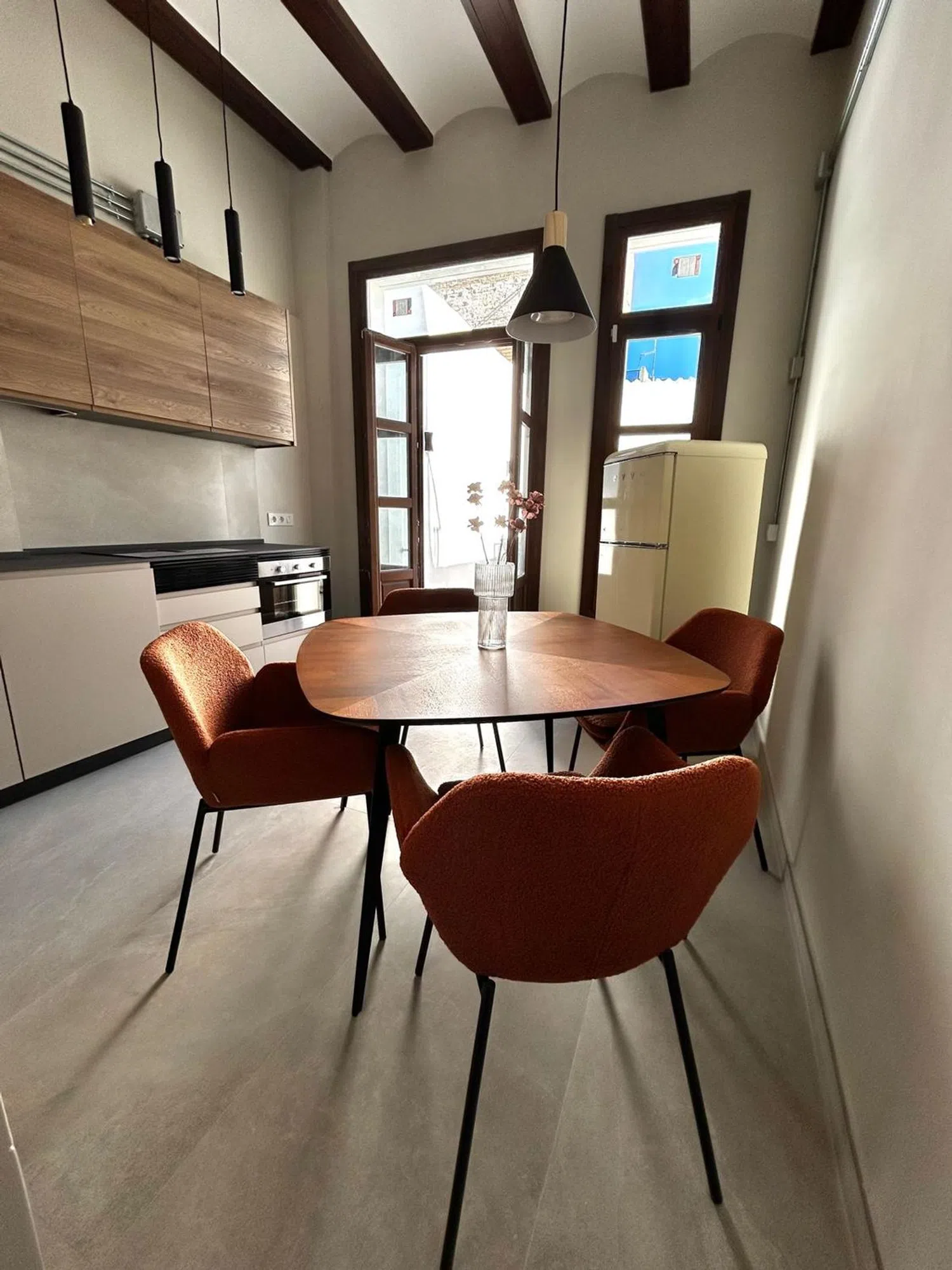 Estudio en calle dels Àngels, 24 - Foto 2