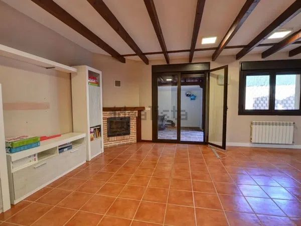 Chalet pareado en Calle Fuente Olaya, 10, Piedras Blancas, Piedras Blancas - Foto 2