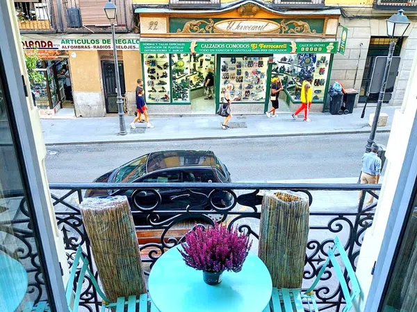 Estudio en calle de los Cañizares, 14 - Foto 1