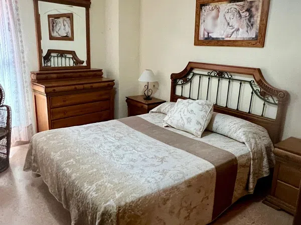 Piso en Calle Monforte del Cid, 24, Carolinas Altas - Foto 1