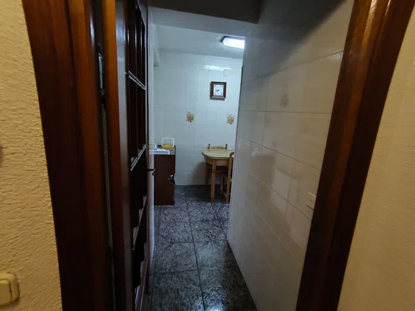 Piso en venta en Calle Cisneros, 35 - Foto 2