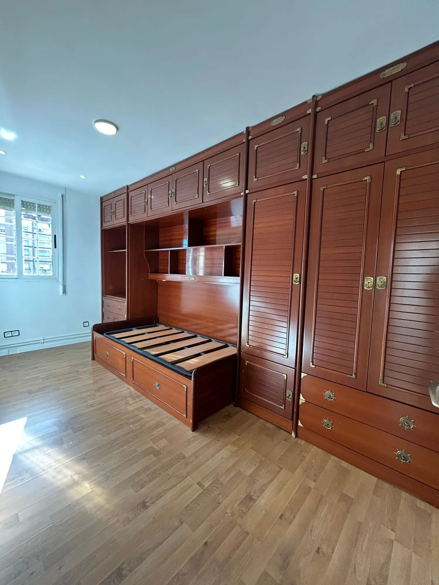 Piso en avenida del Marqués de Corbera, 57 - Foto 3