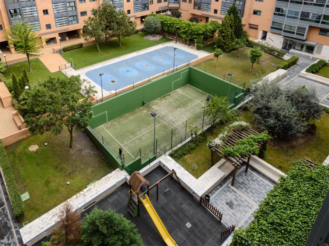 Piso en  Calle Ariel 4 - Foto 16