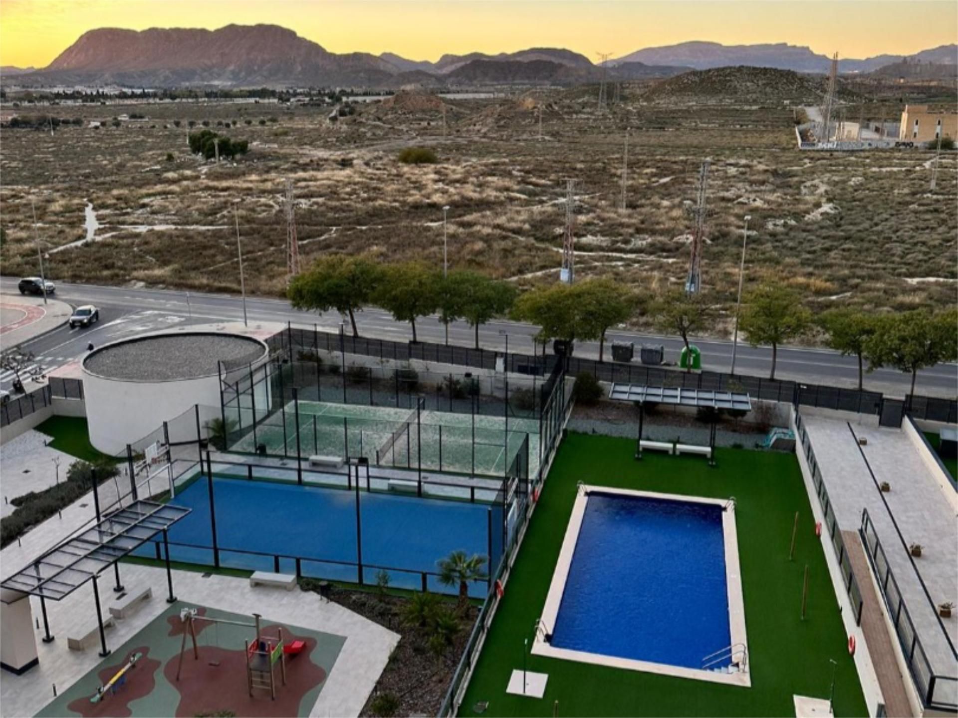 Piso en  Calle Doctora Damiana Zaragoza 1 - Foto 2