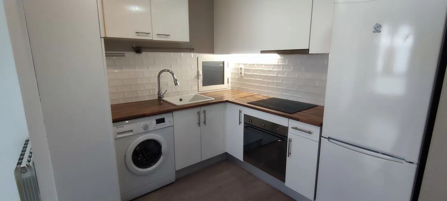 Piso en avenida de la rioja, 49 - Foto 2